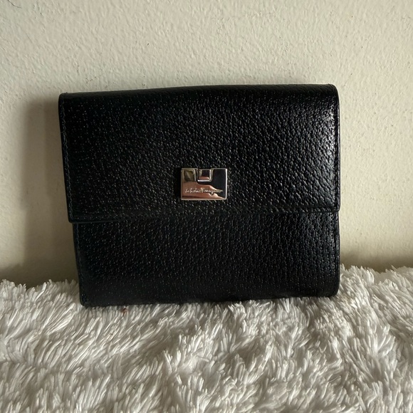 Salvatore Ferragamo Black Leather Bifold Wallet - Picture 2 of 12